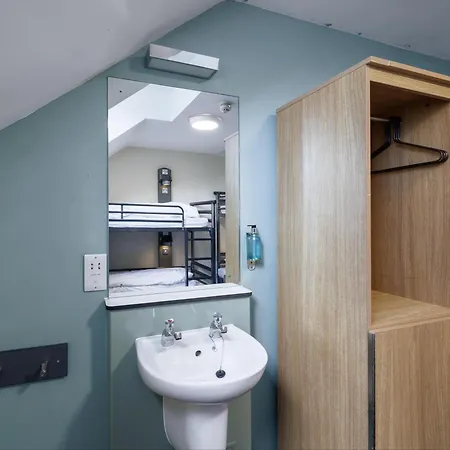 Yha Castleton Losehill Hall-3